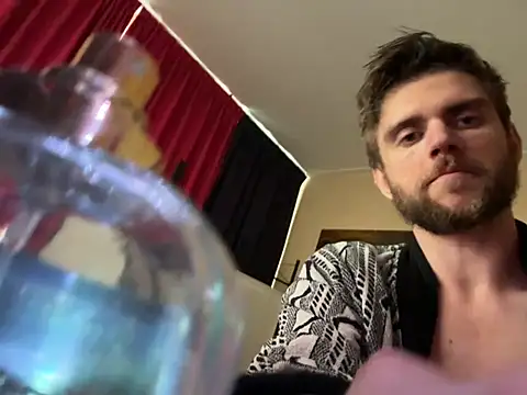 Snapshot of tonysdiary chatting on 03/14/26, 12:43 tonysdiary online show from 03/14/26, 12:43