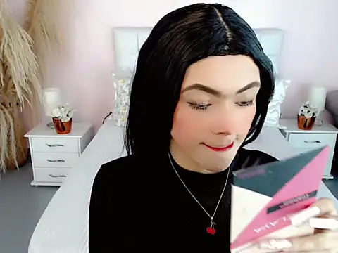 nathalialoes1 online show from 11/18/25, 09:52