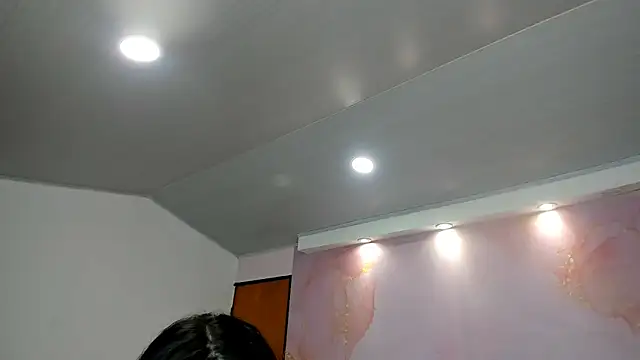 milk candy18 online show from 11/06/25, 10:49