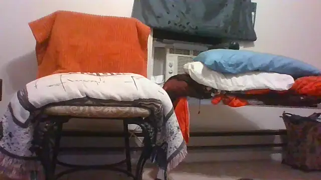 jarjar83 online show from 09/10/25, 09:42