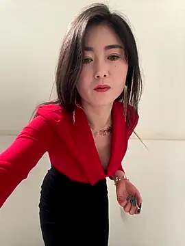 xtt1689999 online show from 09/30/25, 01:54