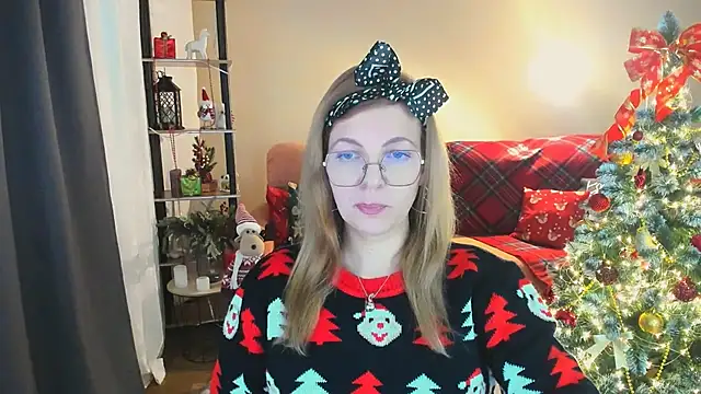 YourUniverser online show from 12/17/25, 09:26