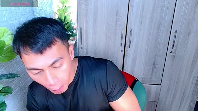 PinooyMilker online show from 12/16/25, 01:16