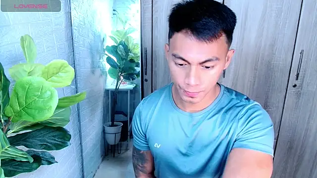 PinooyMilker online show from 03/11/26, 02:12