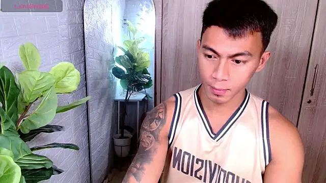 PinooyMilker online show from 03/22/26, 03:15