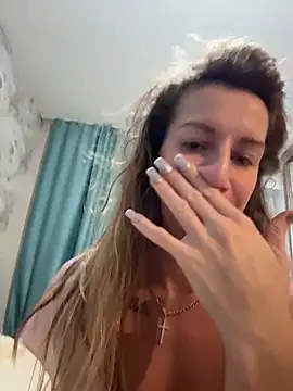 EvvaMur online show from 02/05/26, 01:32