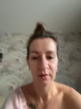 EvvaMur online show from 02/24/26, 01:47