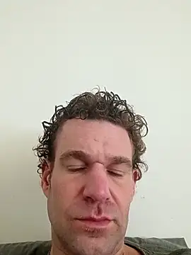 BigD1ckDan86 online show from 10/26/25, 07:53