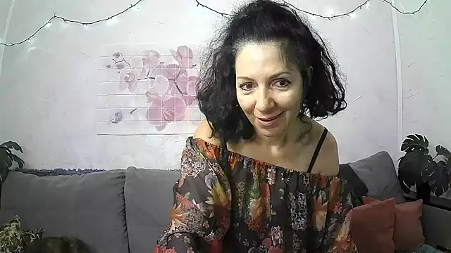 Snapshot of ValleriWind chatting on 05/11/26, 12:05 ValleriWind online show from 05/11/26, 12:05