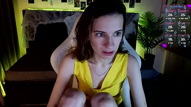 Snapshot of kaleriyaa_ chatting on 11/03/25, 01:29 kaleriyaa online show from 11/03/25, 01:29