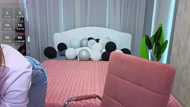 LuluChiiii online show from 11/07/25, 11:10