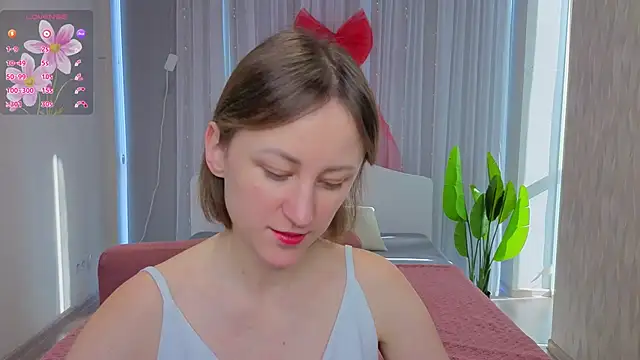 LuluChiiii online show from 02/10/26, 10:19