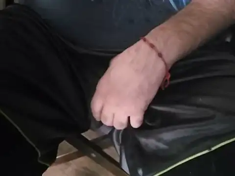 Snapshot of BabyBearMilk chatting on 04/06/26, 04:30 BabyBearMilk online show from 04/06/26, 04:30