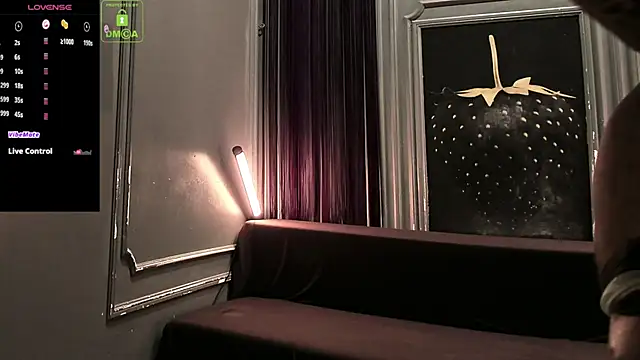 Snapshot of OliverSport chatting on 03/29/26, 04:07 OliverSport online show from 03/29/26, 04:07