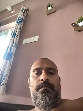 Snapshot of thelastsaintt chatting on 10/28/25, 01:53 thelastsaintt online show from 10/28/25, 01:53