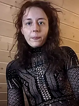 marijacucu online show from 11/23/25, 07:41