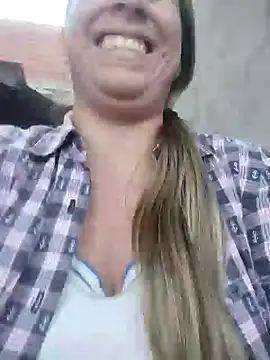 Nala1986 online show from 12/14/25, 10:25