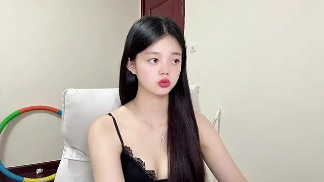 Nicole-13 online show from 06/02/26, 12:18