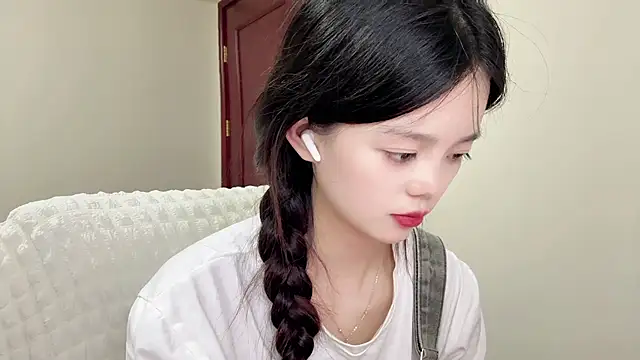 Nicole-13 online show from 07/07/26, 01:15