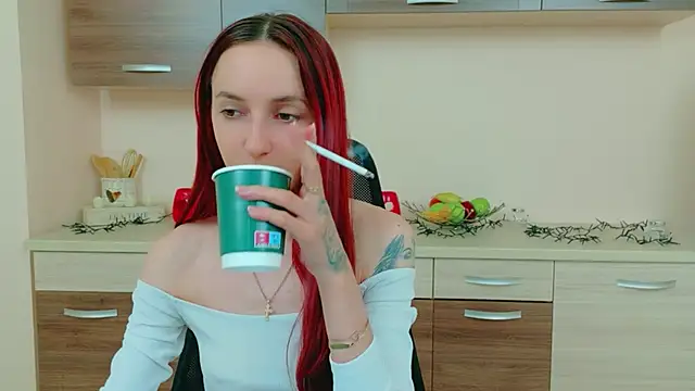 Snapshot of Julia_Jae chatting on 04/18/26, 05:44 Julia Jae online show from 04/18/26, 05:44