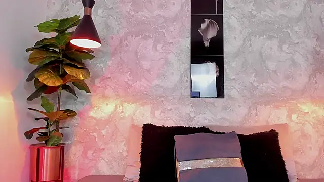 Snapshot of aitana_baker_ chatting on 09/18/25, 05:09 aitana baker online show from 09/18/25, 05:09