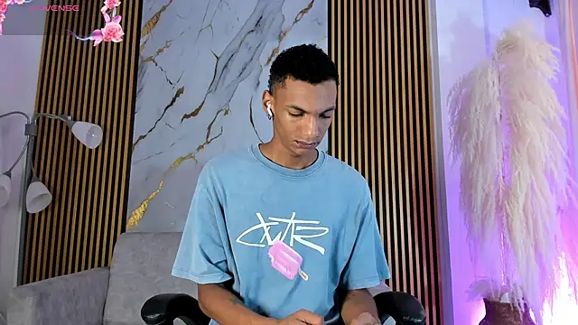 JulienSaint online show from 12/03/25, 12:14