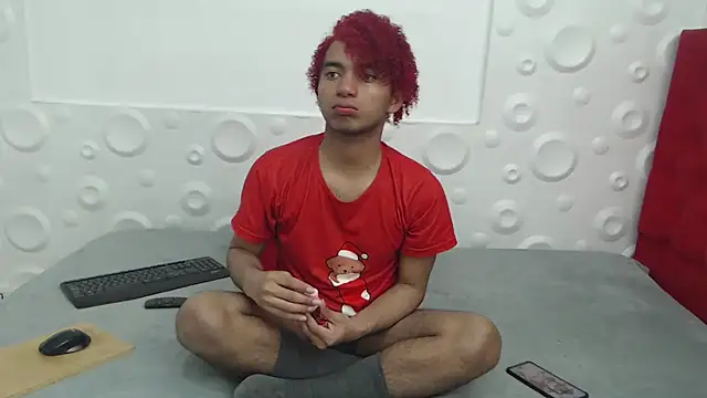 Snapshot of felipecams123 chatting on 11/19/25, 11:49 felipecams123 online show from 11/19/25, 11:49