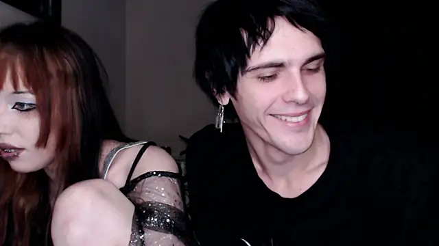 Snapshot of _LUCY_LAVE chatting on 09/21/25, 08:32  LUCY LAVE online show from 09/21/25, 08:32