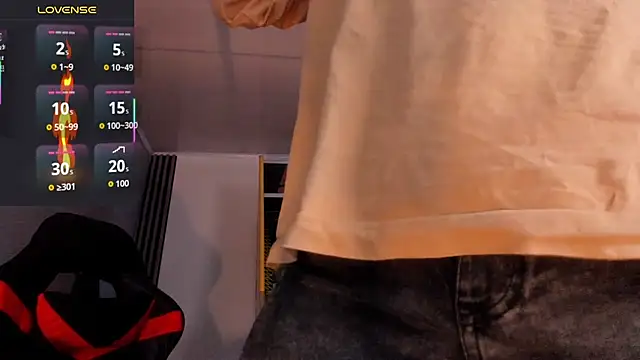 Bastian MCcormick online show from 10/14/25, 01:01