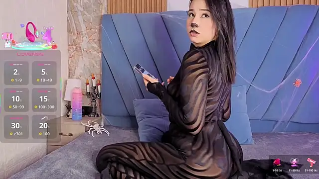 Snapshot of nathalia_koch_ chatting on 10/27/25, 08:24 nathalia koch online show from 10/27/25, 08:24