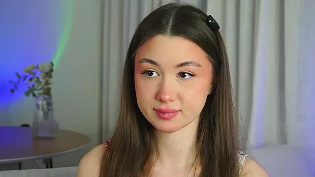 Snapshot of vvillywonka chatting on 03/13/26, 01:45 vvillywonka online show from 03/13/26, 01:45