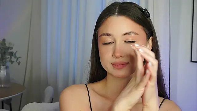 Snapshot of vvillywonka chatting on 03/25/26, 01:44 vvillywonka online show from 03/25/26, 01:44