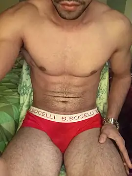 Snapshot of samio37 chatting on 10/25/25, 10:04 samio37 online show from 10/25/25, 10:04