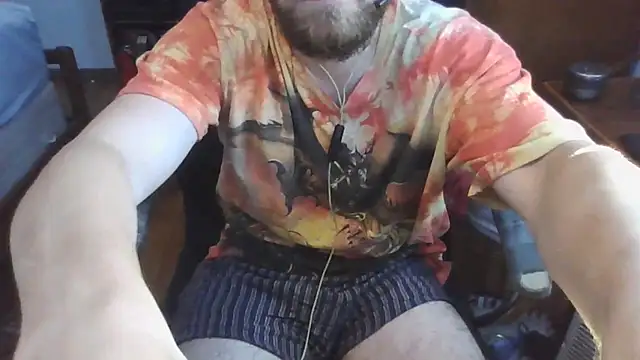 Snapshot of PDrents chatting on 09/21/25, 08:21 PDrents online show from 09/21/25, 08:21