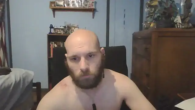 Snapshot of PDrents chatting on 09/27/25, 03:44 PDrents online show from 09/27/25, 03:44