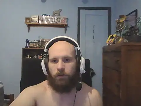 Snapshot of PDrents chatting on 12/17/25, 10:16 PDrents online show from 12/17/25, 10:16