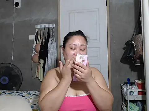 jengrey online show from 12/17/25, 01:11