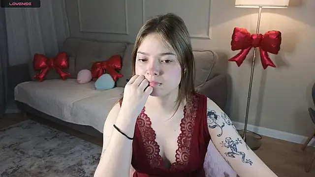 patriciapink online show from 03/08/26, 03:32