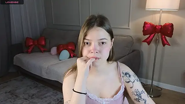 patriciapink online show from 03/16/26, 08:07