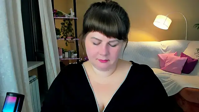 Snapshot of CrystaalStaar chatting on 09/30/25, 07:52 CrystaalStaar online show from 09/30/25, 07:52