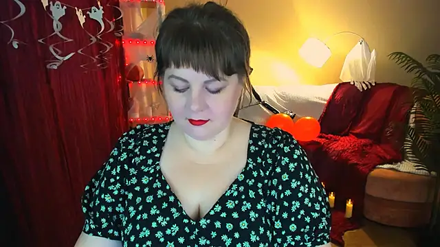 Snapshot of CrystaalStaar chatting on 10/23/25, 10:08 CrystaalStaar online show from 10/23/25, 10:08