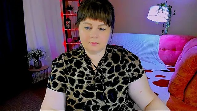 CrystaalStaar online show from 05/28/26, 04:32