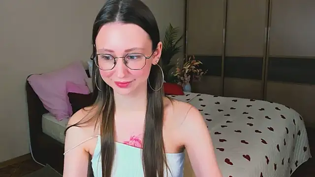 YourLovellyStory online show from 04/09/26, 11:26