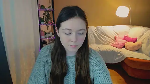 Snapshot of AlluringLookk chatting on 09/12/25, 11:21 AlluringLookk online show from 09/12/25, 11:21