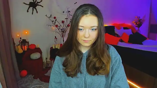 Snapshot of AlluringLookk chatting on 10/27/25, 12:09 AlluringLookk online show from 10/27/25, 12:09