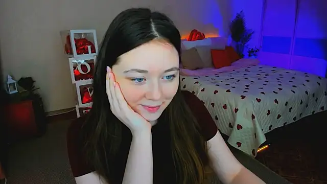 AlluringLookk online show from 02/12/26, 04:13