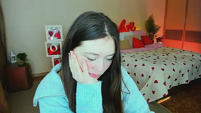 AlluringLookk online show from 02/14/26, 04:09