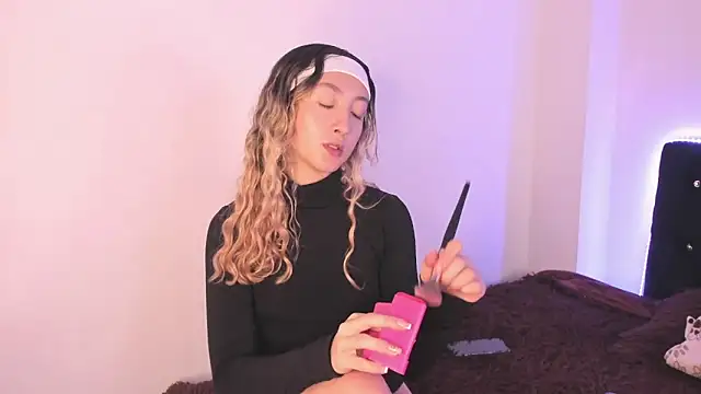 LauMiller online show from 11/29/25, 12:02