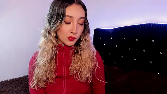 LauMiller online show from 12/14/25, 12:38