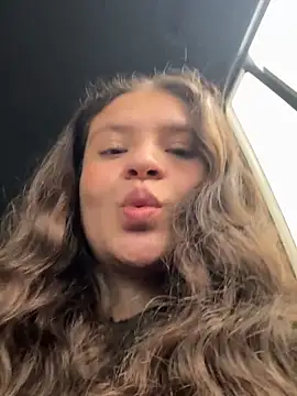 Emilyybennet  online show from 02/14/26, 09:11